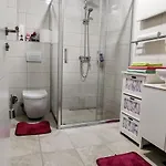 - Located, Calm & Super Tidy Apartamento Saraievo