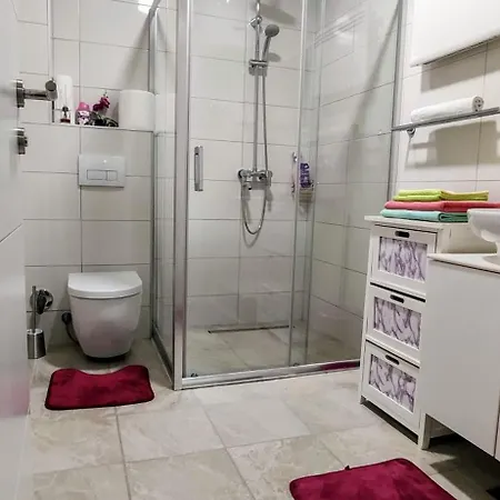 - Located, Calm & Super Tidy Apartament Sarajewo